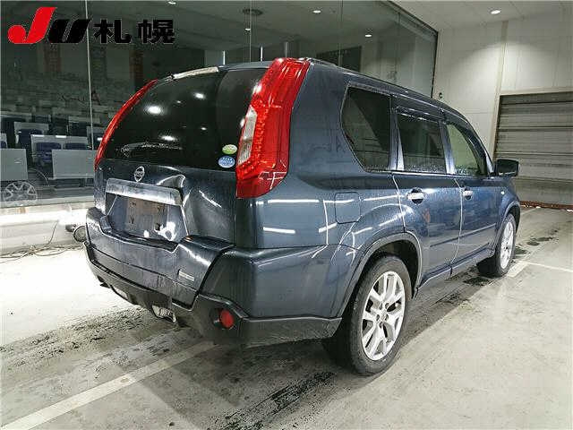 NISSAN X-TRAIL 2013