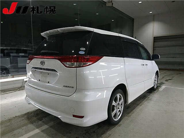TOYOTA ESTIMA 2009