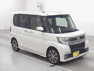 DAIHATSU TANTO 2016