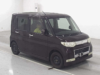 DAIHATSU TANTO 2008