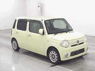 DAIHATSU MIRA 2011