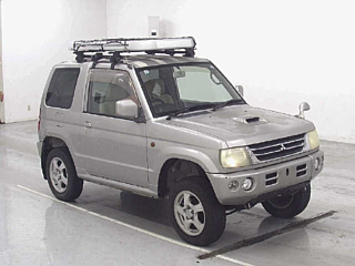 MITSUBISHI PAJERO MINI 2003
