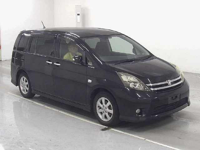 TOYOTA ISIS 2010