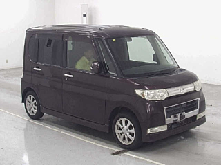 DAIHATSU TANTO 2008