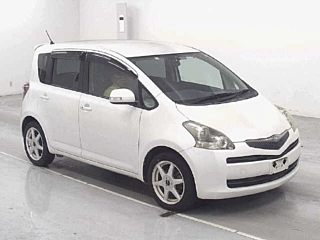 TOYOTA RACTIS 2010
