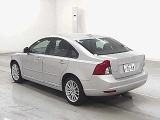 VOLVO S40 2012