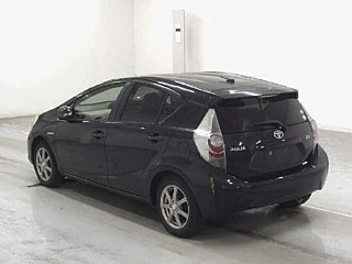 TOYOTA AQUA 2014