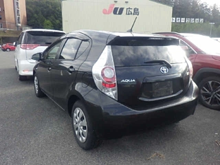 TOYOTA AQUA 2014