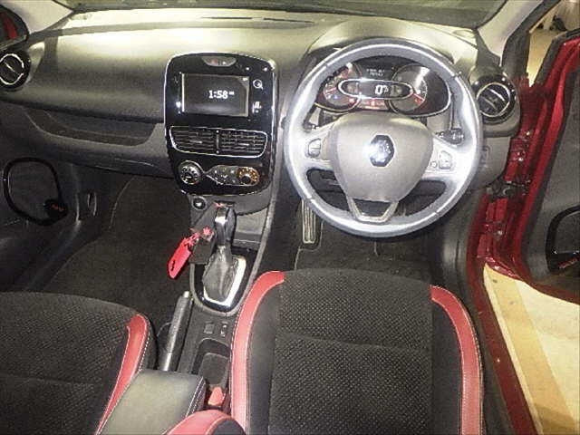 RENAULT LUTECIA 2019