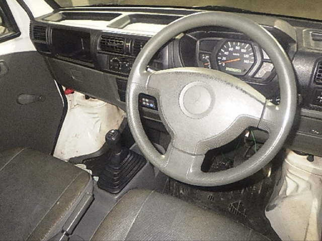 MITSUBISHI MINICAB TRUCK 2009