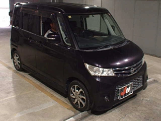 NISSAN ROOX 2010