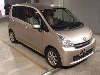 DAIHATSU MOVE 2013