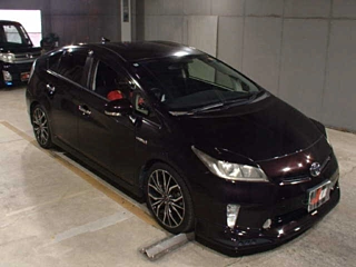 TOYOTA PRIUS 2012
