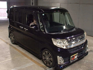 DAIHATSU TANTO 2013