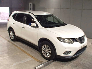 NISSAN X-TRAIL 2015
