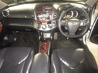 TOYOTA VANGUARD 2010