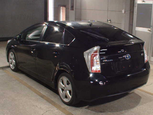 TOYOTA PRIUS 2014