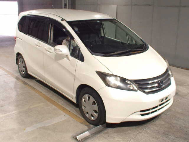 HONDA FREED 2008