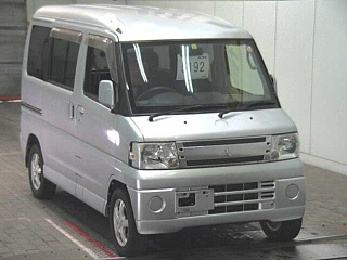 MITSUBISHI TOWNBOX 2011