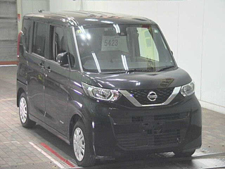 NISSAN ROOX 2021