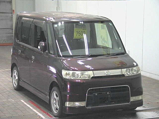 DAIHATSU TANTO 2005