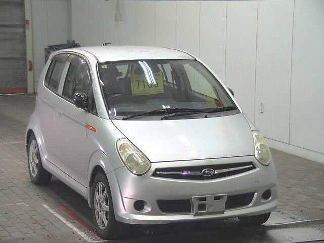 SUBARU R2 2010