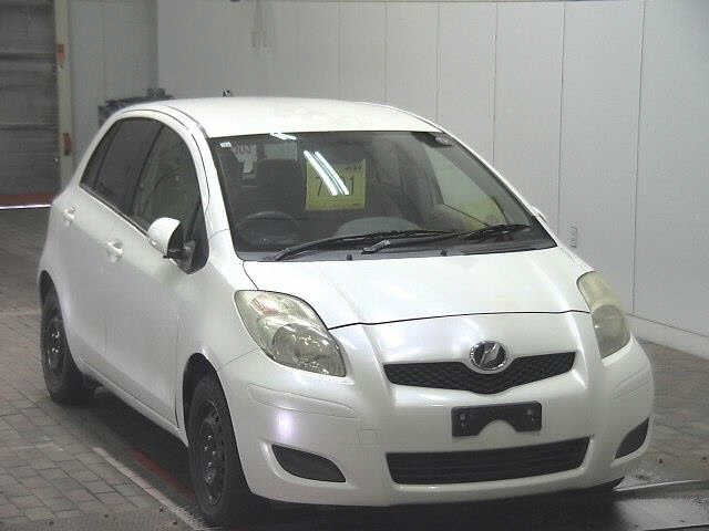 TOYOTA VITZ 2008