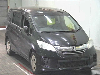 HONDA FREED 2016