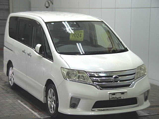 NISSAN SERENA 2011