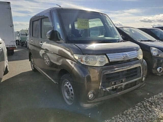 DAIHATSU TANTO 2010