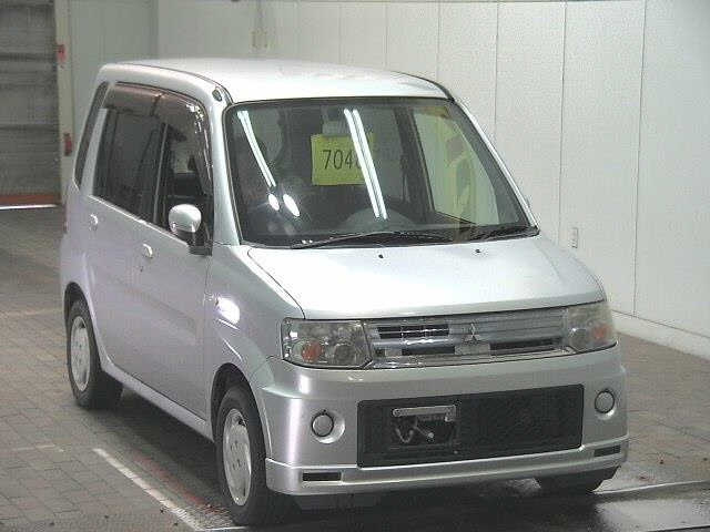 MITSUBISHI TOPPO 2010