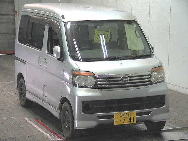 DAIHATSU ATRAI WAGON 2011