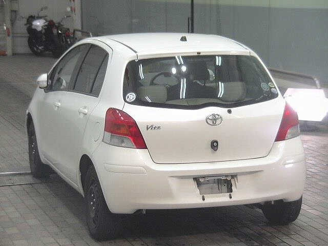TOYOTA VITZ 2008