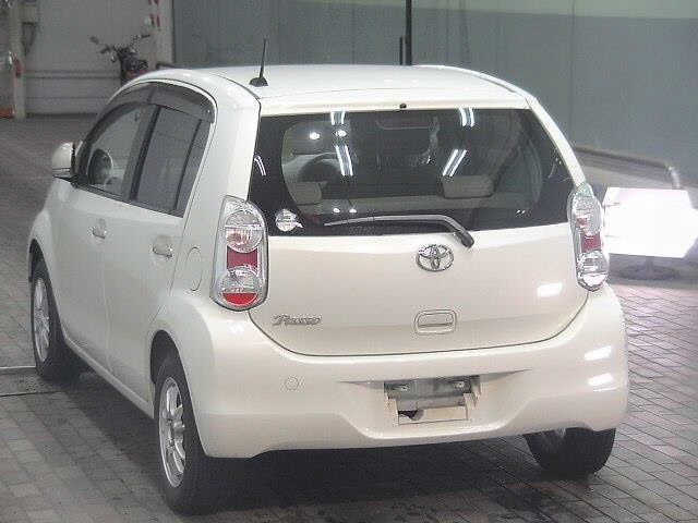TOYOTA PASSO 2010