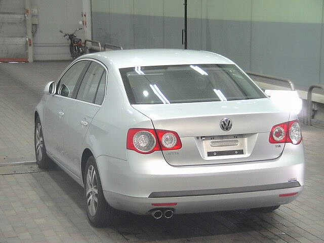 VOLKSWAGEN JETTA 2008
