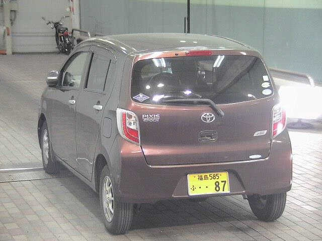 TOYOTA PIXIS EPOCH 2012