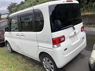 DAIHATSU TANTO 2012