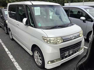 DAIHATSU TANTO 2010