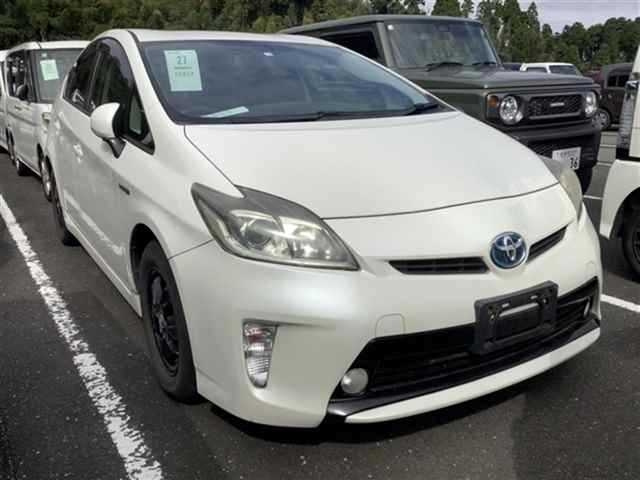 TOYOTA PRIUS 2012