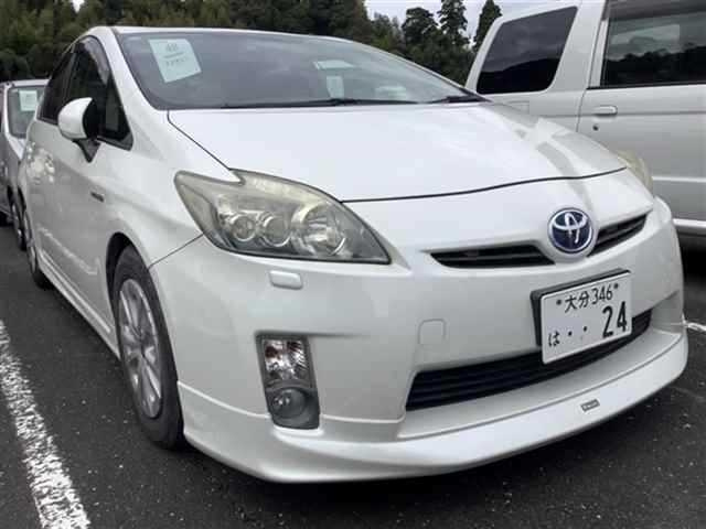 TOYOTA PRIUS 2011