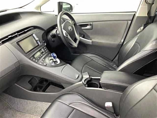 TOYOTA PRIUS 2011