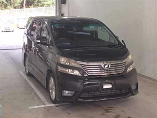 TOYOTA VELLFIRE 2010