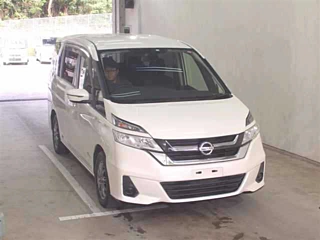 NISSAN SERENA 2017