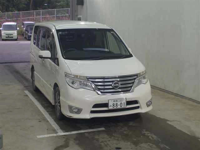 NISSAN SERENA 2014
