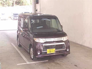 DAIHATSU TANTO 2013
