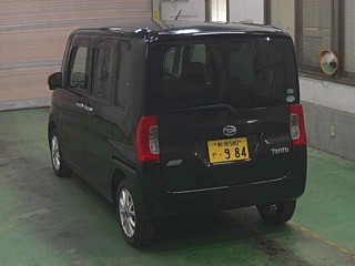 DAIHATSU TANTO 2013