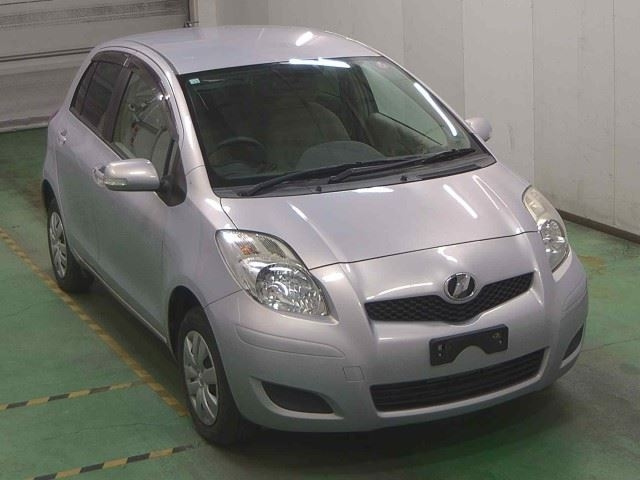 TOYOTA VITZ 2008