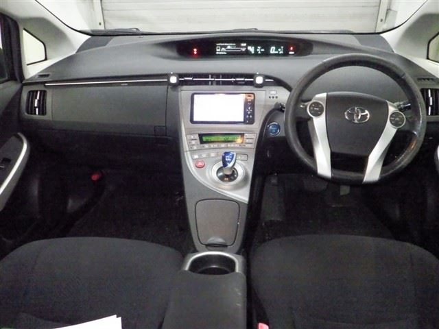 TOYOTA PRIUS 2012