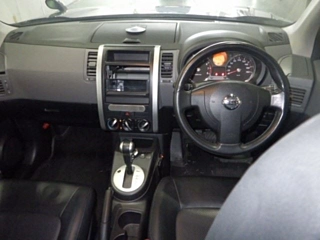 NISSAN X-TRAIL 2009
