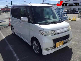 DAIHATSU TANTO 2010